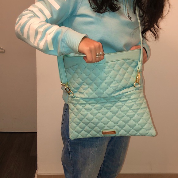 Steve Madden light blue foldable purse - Picture 2 of 3